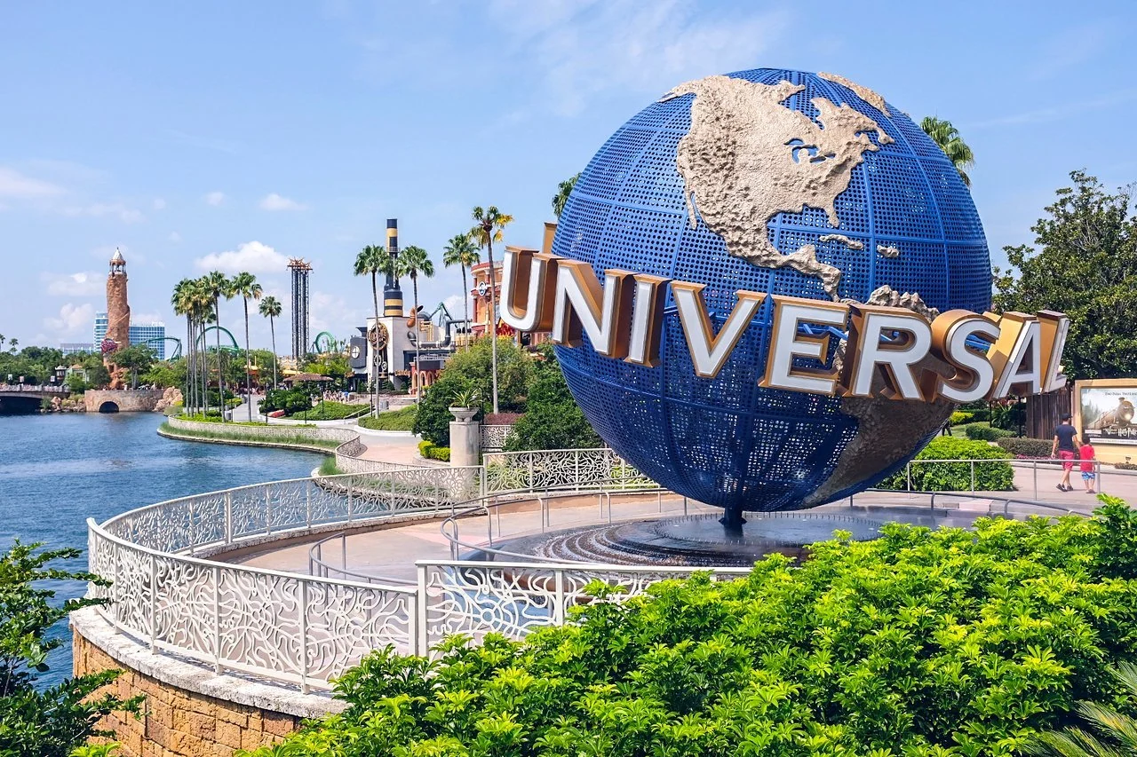 Universal Orlando globe beside the waterfront